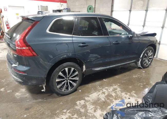 YV4L12RN7P1244704: 41621379