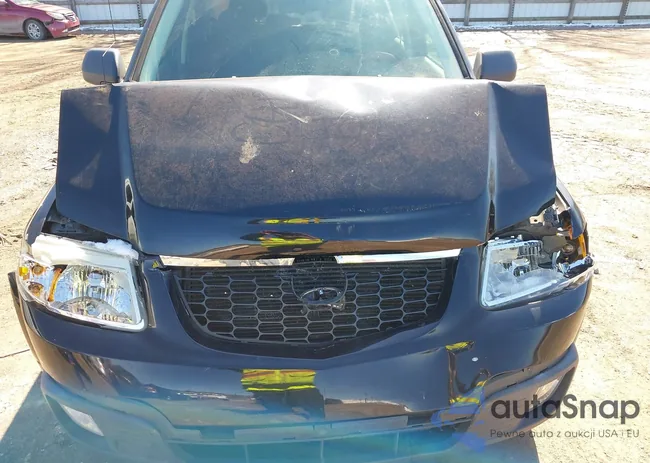 4F2CZ02Z68KM31828: 41622840