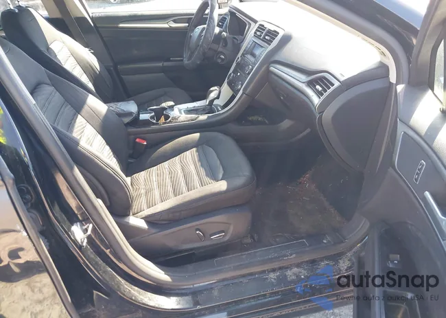 3FA6P0H71GR199759: 41623048