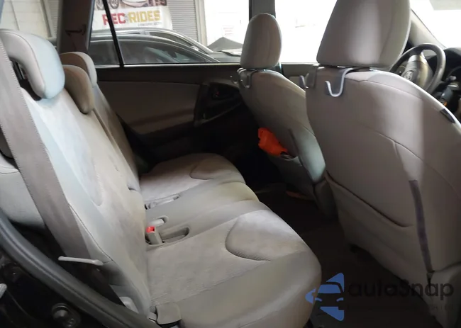 2T3ZF4DV0AW041714: 41623077