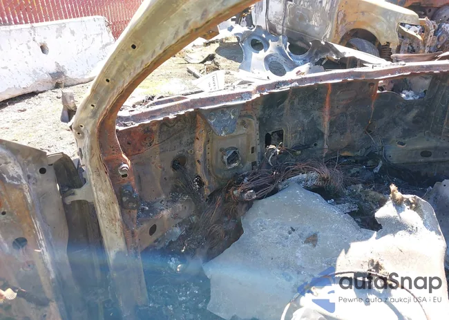 WDDSJ4EB0EN054079: 41622528