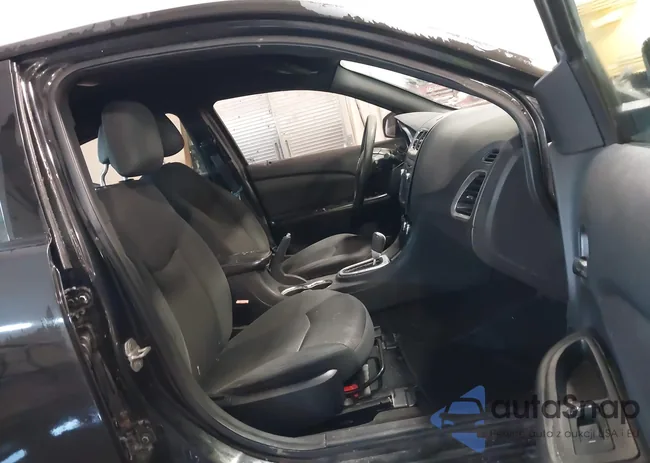 1C3CDZAB5DN618532: 41623692