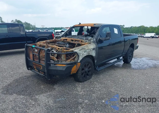 3C6UR5DL6NG281773: 41623774