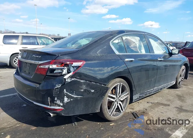 1HGCR2F14HA204743: 41623403