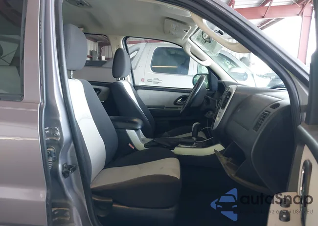 4M2YU80ZX7KJ02239: 41623532