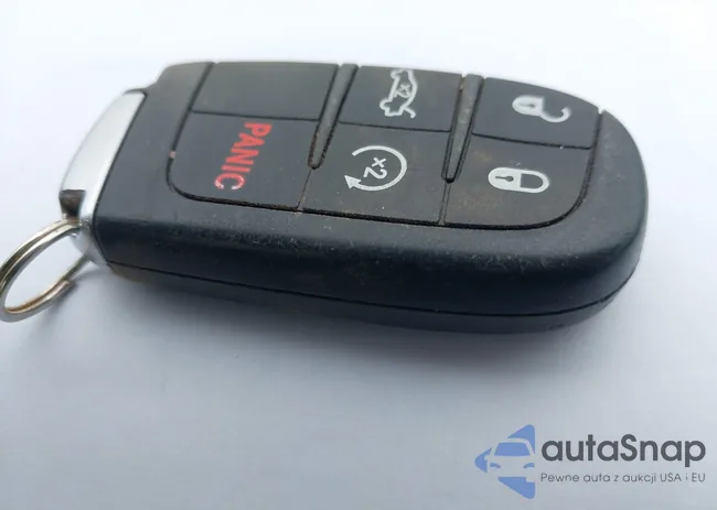 2C3CDXBG4HH541360: 41624326