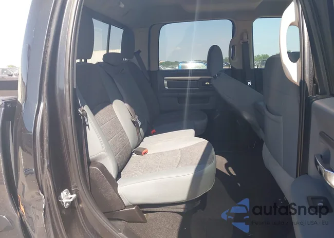 1C6RR6LT2KS564298: 41624578