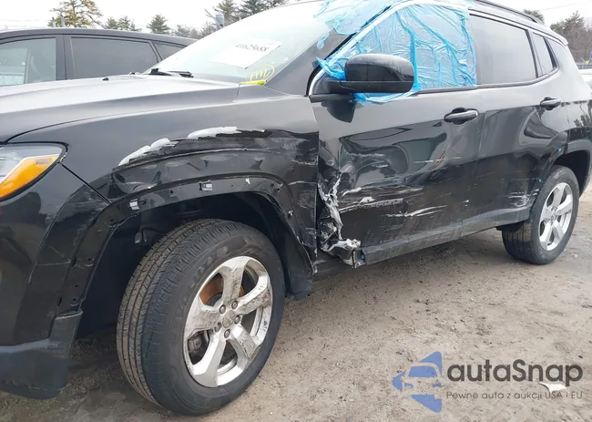 3C4NJDBB3LT197052: 41625688