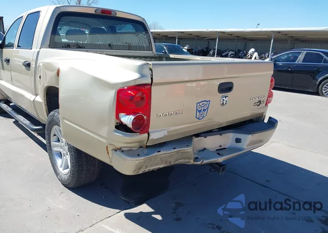 1D7RE3GK6BS559390: 41625772