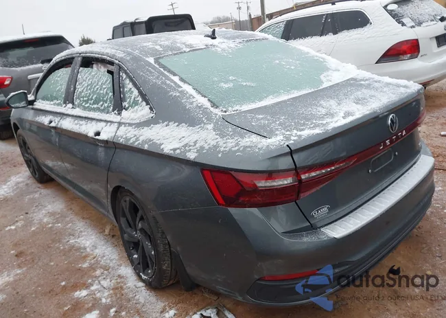 3VW7X7BU0SM014075: 41625506