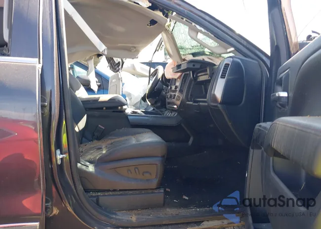 1GT12TE8XGF136674: 41625517