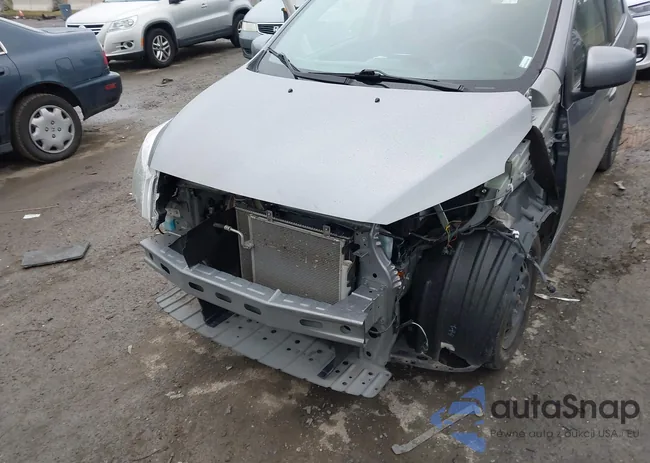 ML32AUHJ9MH011065: 41627052