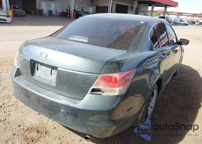 1HGCP26339A080005: 41627231