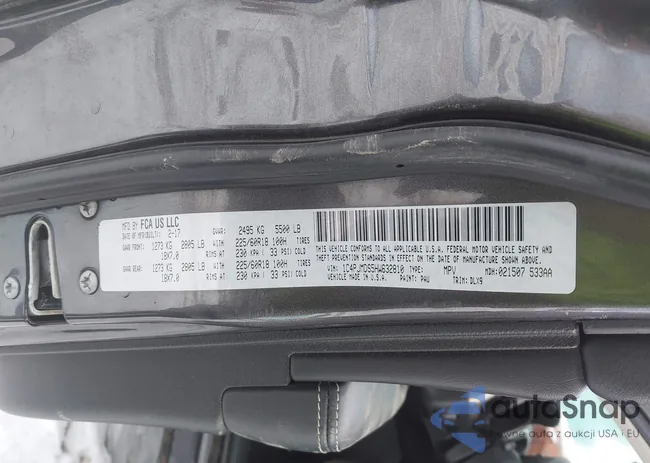 1C4PJMDS5HW632810: 41627330