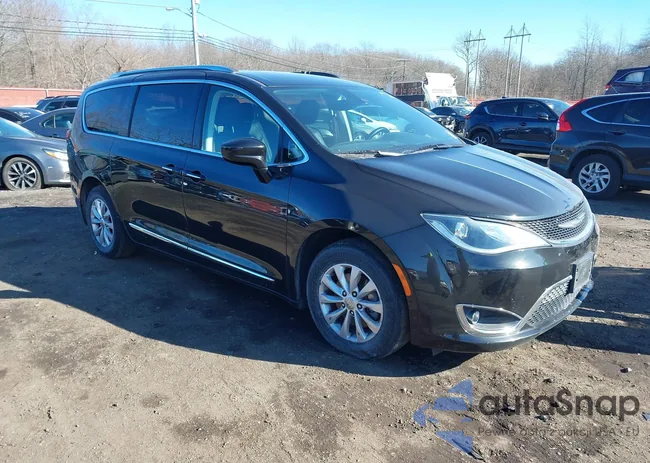 2C4RC1BG2JR114345: 41629088