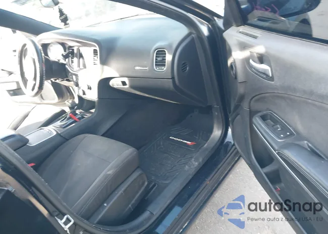 2C3CDXBG6FH801495: 41629144