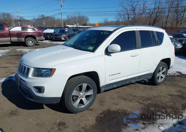 1C4NJDEB5GD724550: 41630154