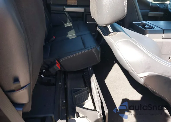 1FT7W2B62NED69589: 41630757