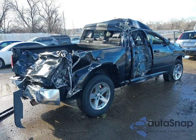 1C6RD7MT3CS327100: 41630762