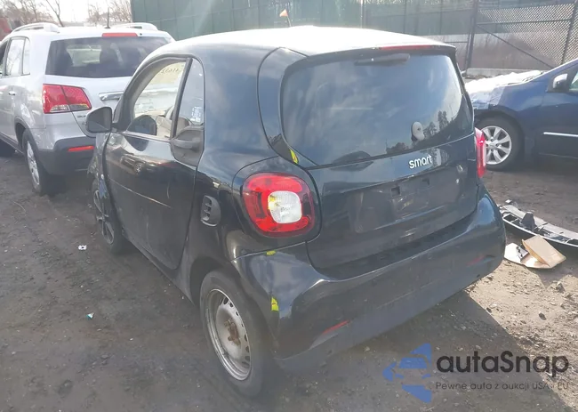 WMEFJ5DA6GK066480: 41632171