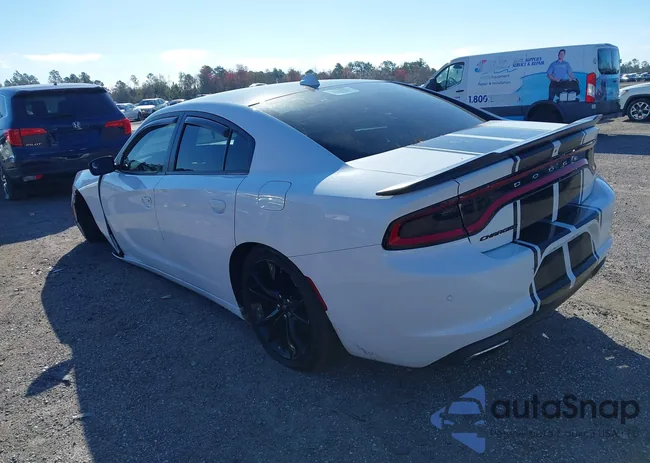 2C3CDXCT2JH181006: 41632979