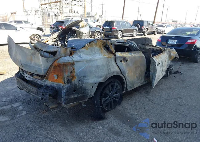 1N4AL3AP6JC282725: 41633048