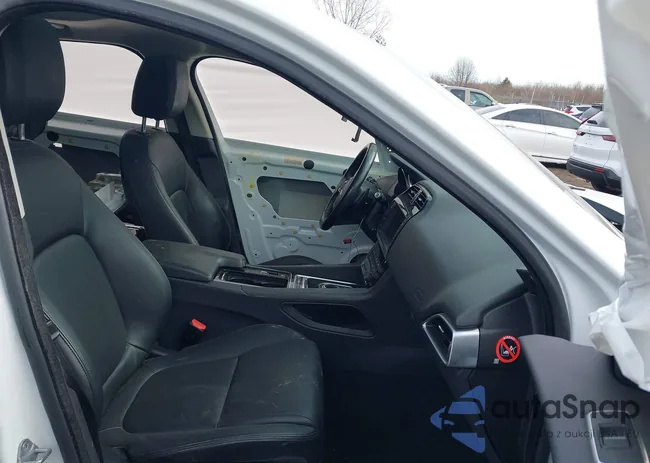 SADCJ2FX2JA265058: 41633099