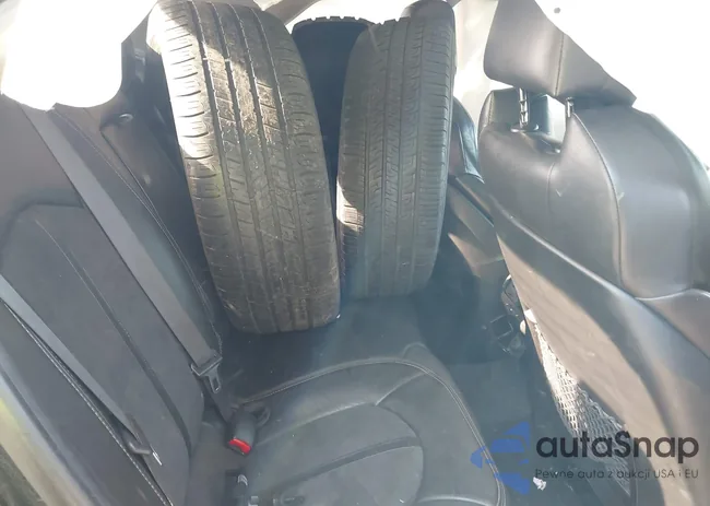 1G6DS5E39C0110161: 41633896