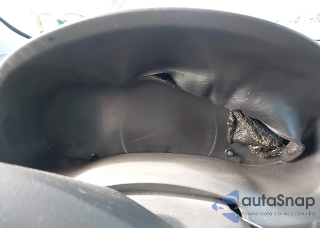 KNDMC233976017784: 41633918