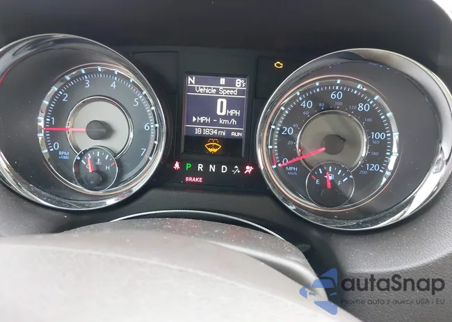 2C4RC1CG0ER409657: 41633486