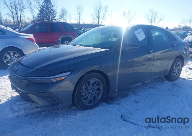 KMHLM4DG0RU745218: 41634686