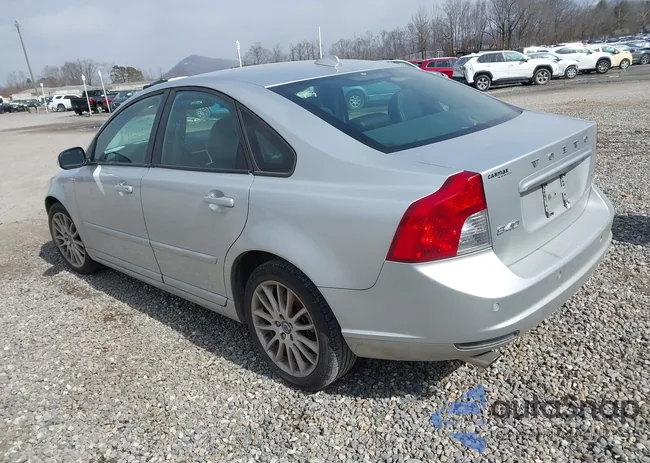 YV1672MS3B2534074: 41634846