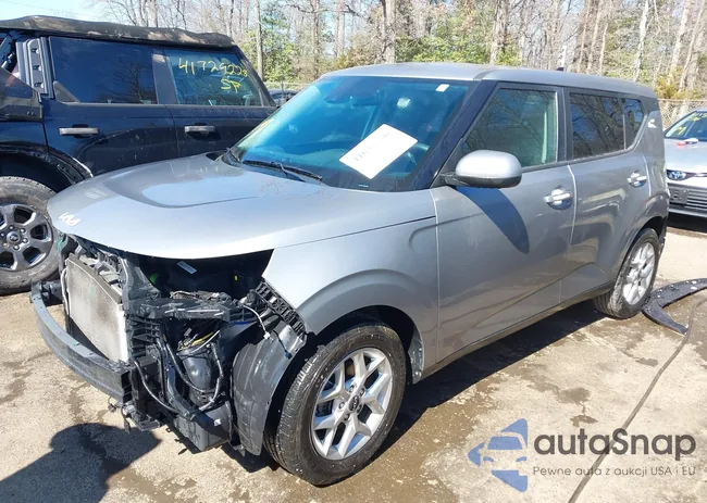 KNDJ23AU3N7827278: 41635530