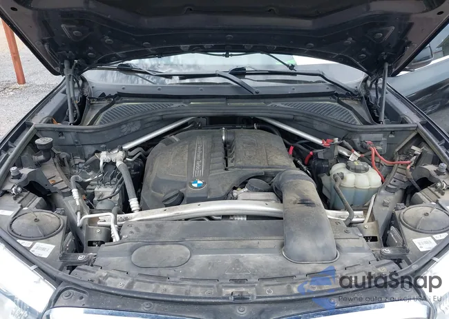 5UXKR0C5XG0S89015: 41636849