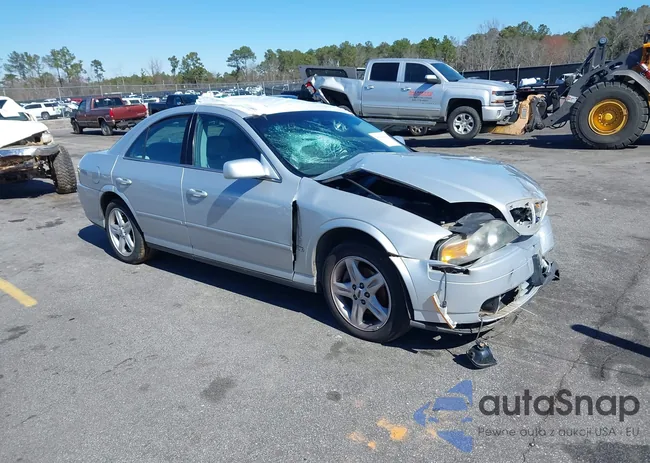 1LNHM87A2YY927501: 41636444