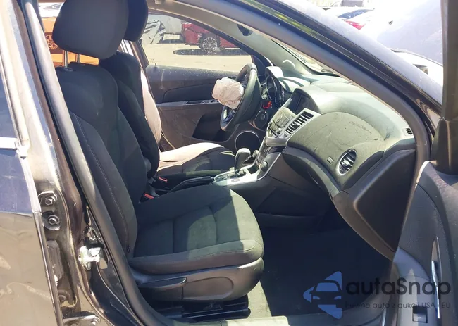 1G1PC5SB5F7277981: 41636540