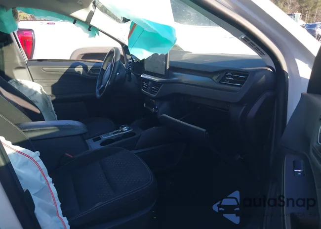 1FMCU0GN8PUA64420: 41638966