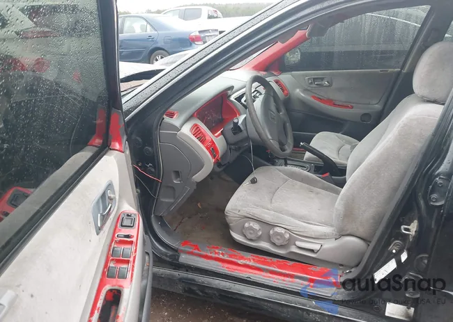 1HGCG56422A010978: 41639059