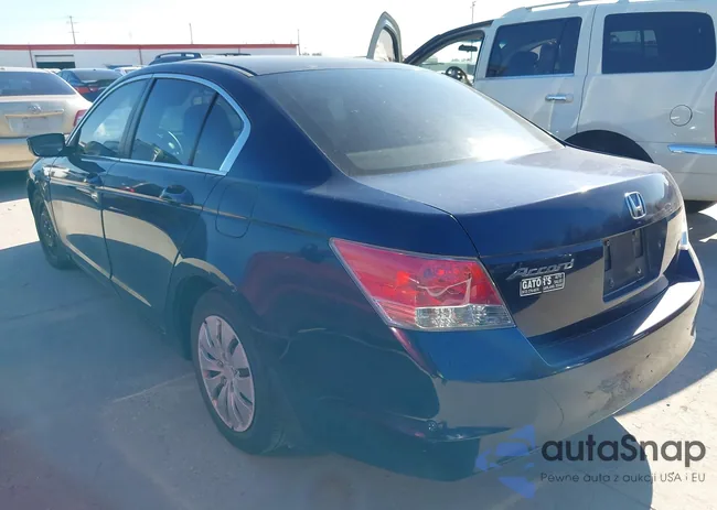 1HGCP2F37AA047268: 41638311