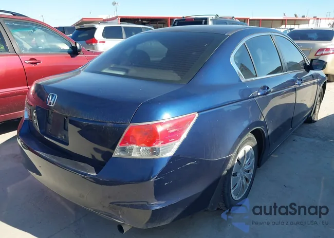 1HGCP2F37AA047268: 41638311