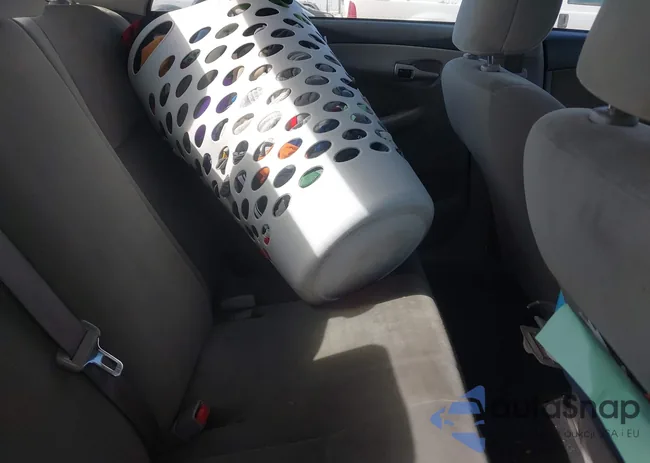 2T1BU4EE2BC582801: 41638332