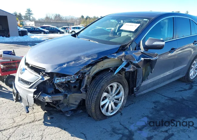 5J8TB4H35JL016855: 41640174