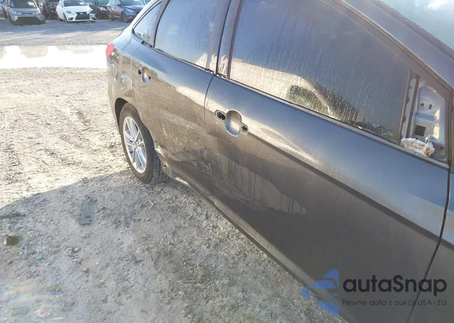 1FADP3F25JL286280: 41639306