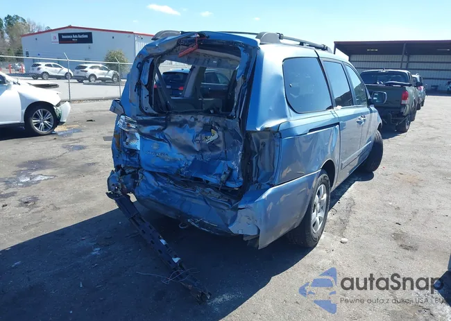 KNDMB233076180519: 41640840