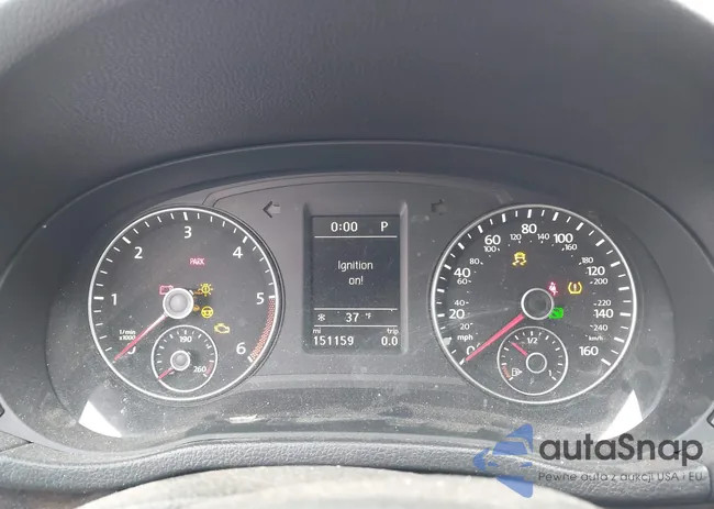 1VWCN7A32EC035738: 41641843