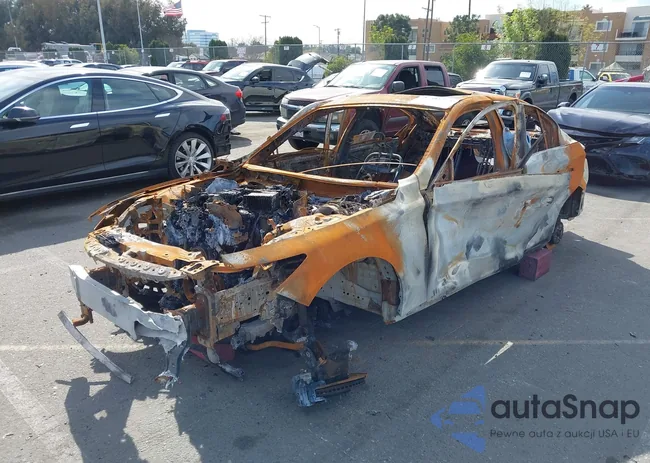 JN1EV7BPXMM704850: 41641375