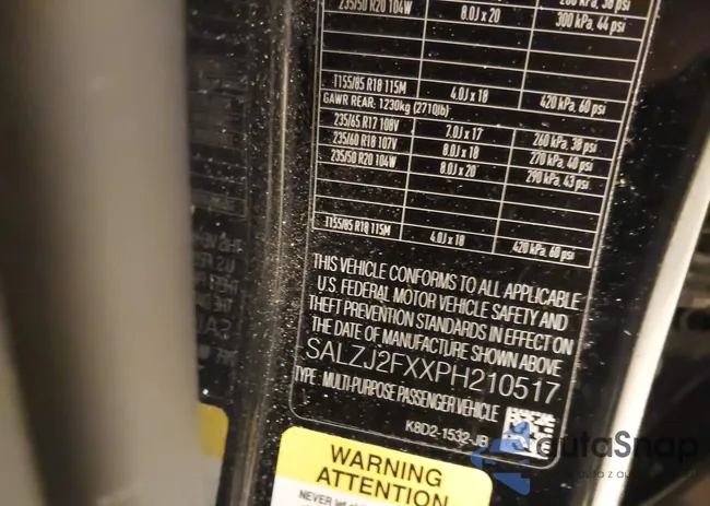 SALZJ2FXXPH210517: 41642884