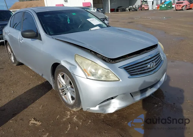 JN1CV6AP5BM300158: 41643726