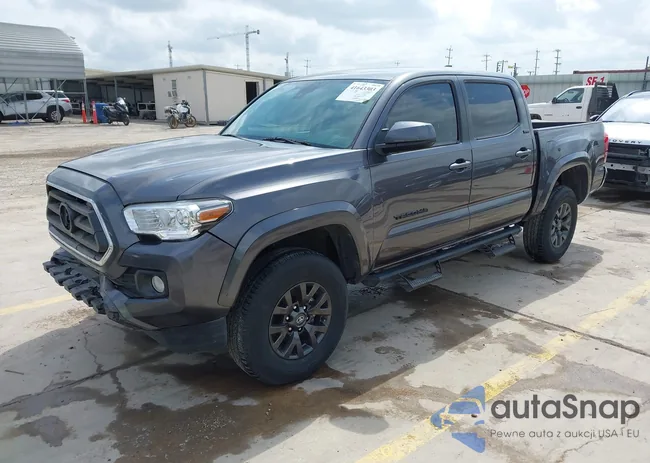 3TYAX5GNXNT048581: 41643303