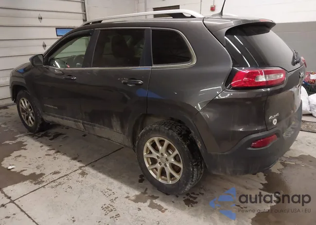 1C4PJMCS3GW368342: 41645152